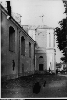 Stawiski, kości&oacute;ł