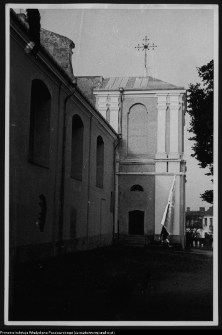 Stawiski, kości&oacute;ł