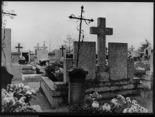 Kazuń Polski, cmentarz