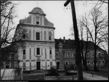 Zaręby Kościelne, zespół kościelno-klasztorny