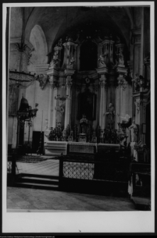 Reprodukcja fotografii ołtarza bazyliki w Sejnach z 1905 r.