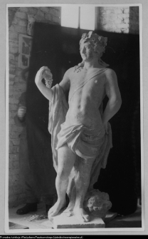 Białystok, Pałac Branickich, Bachus - rzeźba po rekonstrukcji