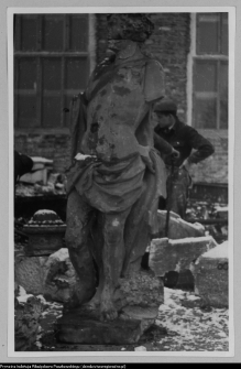 Białystok, Pałac Branickich, rzeźba przed rekonstrukcją