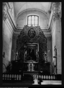 Wigry : zespół klasztorno-kościelny (ołtarz główny)