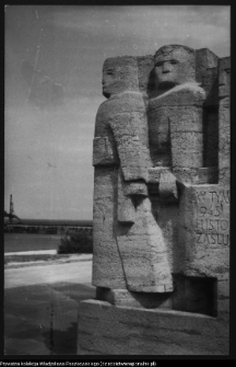 Kołobrzeg, Pomnik Zaślubin Polski z Morzem