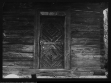 Płonka Kościelna, drzwi chaty nr 43