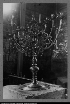 Zabłud&oacute;w, synagoga - świecznik