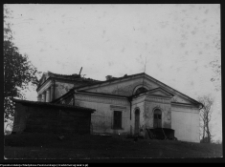 Lewickie, dw&oacute;r