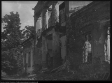 Lewickie, dw&oacute;r