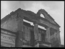 Lewickie, dw&oacute;r