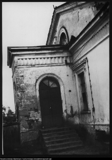 Lewickie, dw&oacute;r