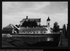 Tykocin, kości&oacute;ł p.w. Świętej Tr&oacute;jcy i alumnat