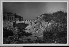 Supraśl, odgruzowywanie cerkwi pobazyliańskiej