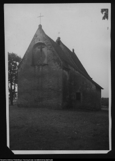 Szydł&oacute;w, kości&oacute;ł Wszystkich Świętych