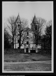 Zalesie, kości&oacute;ł