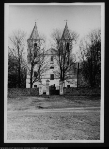 Zalesie, kości&oacute;ł