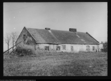 Poryte-Jabłoń, dworskie zabudowania gospodarcze