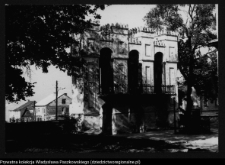 Rutki, brama-dzwonnica