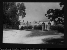 Supraśl, Pałac Opat&oacute;w