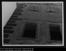 Supraśl, Pałac Opat&oacute;w