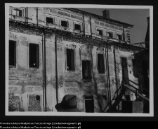 Supraśl, Pałac Opat&oacute;w