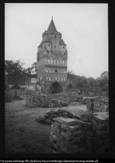 Chojna, Brama Świecka