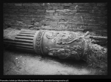 Myślib&oacute;rz, fragment kolumny