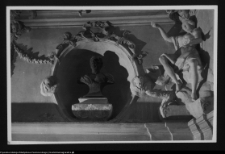 Supraśl, Kaplica Pałacu Opat&oacute;w - sztukaterie po rekonstrukcji