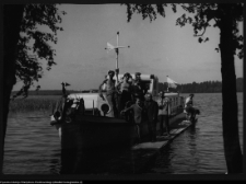 Władysław Paszkowski i jego wsp&oacute;łpracownicy - na Kanale Augustowskim