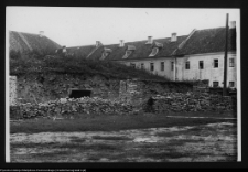 Supraśl, Pałac Opat&oacute;w w czasie odgruzowywania