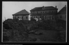 Supraśl, Pałac Opat&oacute;w