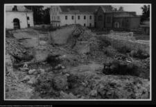 Supraśl, pobazyliański zesp&oacute;ł cerkiewno-klasztorny - odgruzowywanie