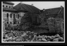 Supraśl, pobazyliański zesp&oacute;ł cerkiewno-klasztorny - odgruzowywanie