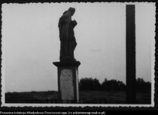 Szczyty-Dzięciołowo, rzeźba Jana Nepomucena