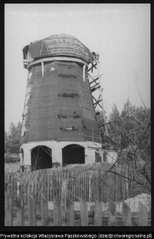 Studzianki, wiatrak typu "holender"