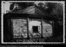 Ostrożany, dw&oacute;r