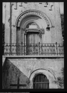 Drozdowo, kaplica grobowa Lutosławskich