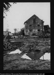 Jeżewo Stare, lamus