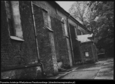 Wąsosz, kości&oacute;ł parafialny, fragment elewacji