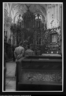 Sierak&oacute;w, kości&oacute;ł