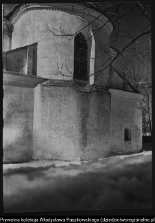 Krasnyb&oacute;r, kości&oacute;ł