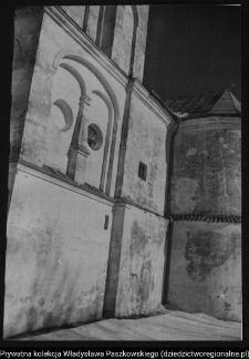 Krasnyb&oacute;r, kości&oacute;ł