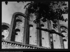 Niedźwiadna, kości&oacute;ł