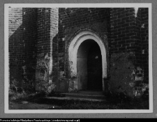 Niedźwiadna, kości&oacute;ł