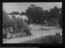 Niedźwiadna, zabudowa wiejska