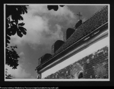 Niedźwiadna, kości&oacute;ł