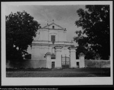 Ciechanowiec, kości&oacute;ł pw. Tr&oacute;jcy Przenajświętszej