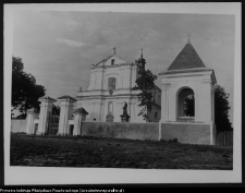 Ciechanowiec, kości&oacute;ł pw. Tr&oacute;jcy Przenajświętszej