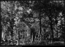 Krasnyb&oacute;r, cmentarz