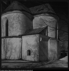 Krasnyb&oacute;r, kości&oacute;ł